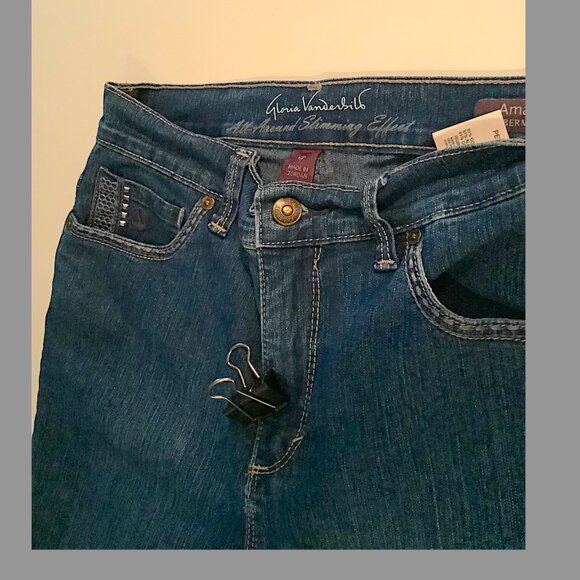 Gloria Vanderbilt -Amanda so slimming denim Bermuda Shorts Size 6P - Picture 5 of 12